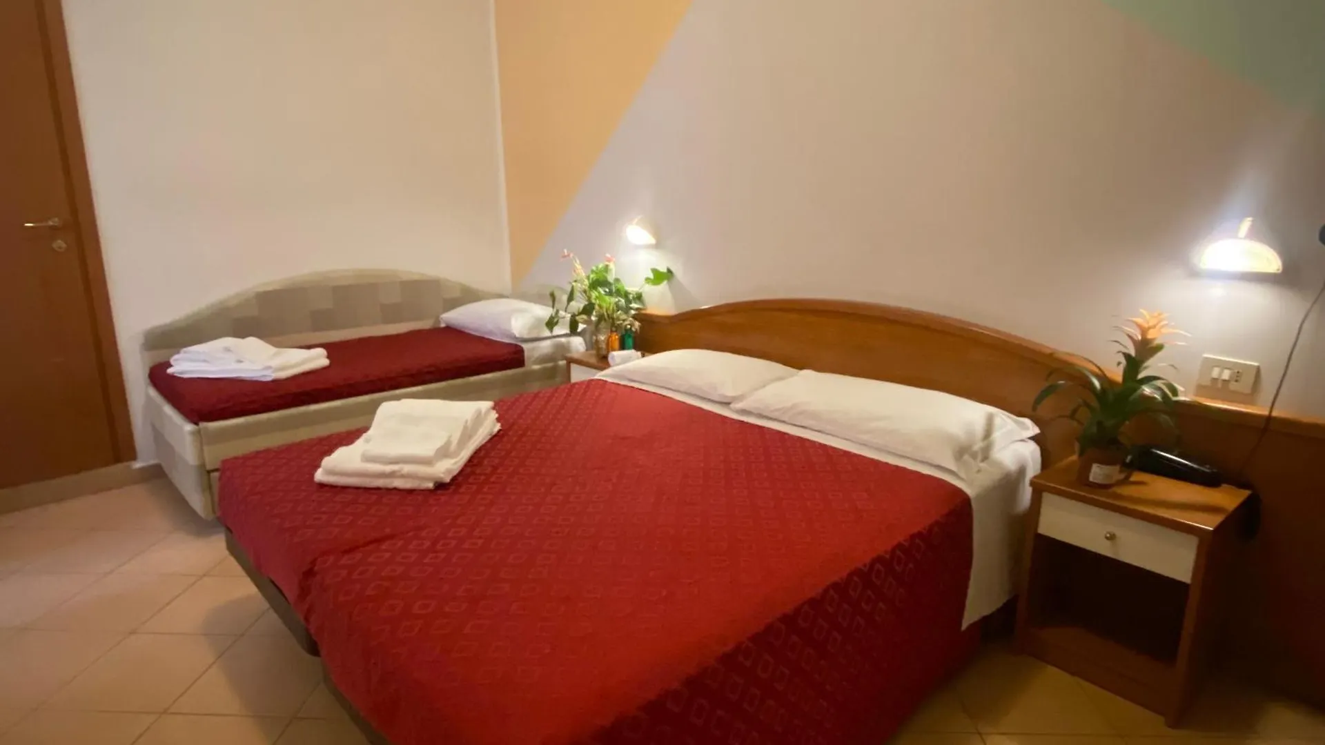 Hotel Villa Caterina 3*, Rimini
